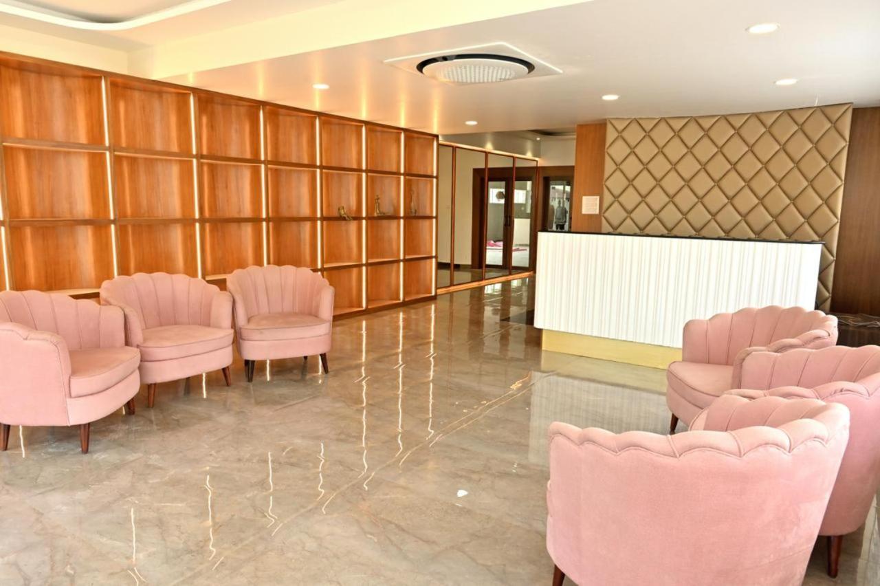 Hometown Sharu'S Inn A Luxury Hotel Chikmagalūr 外观 照片