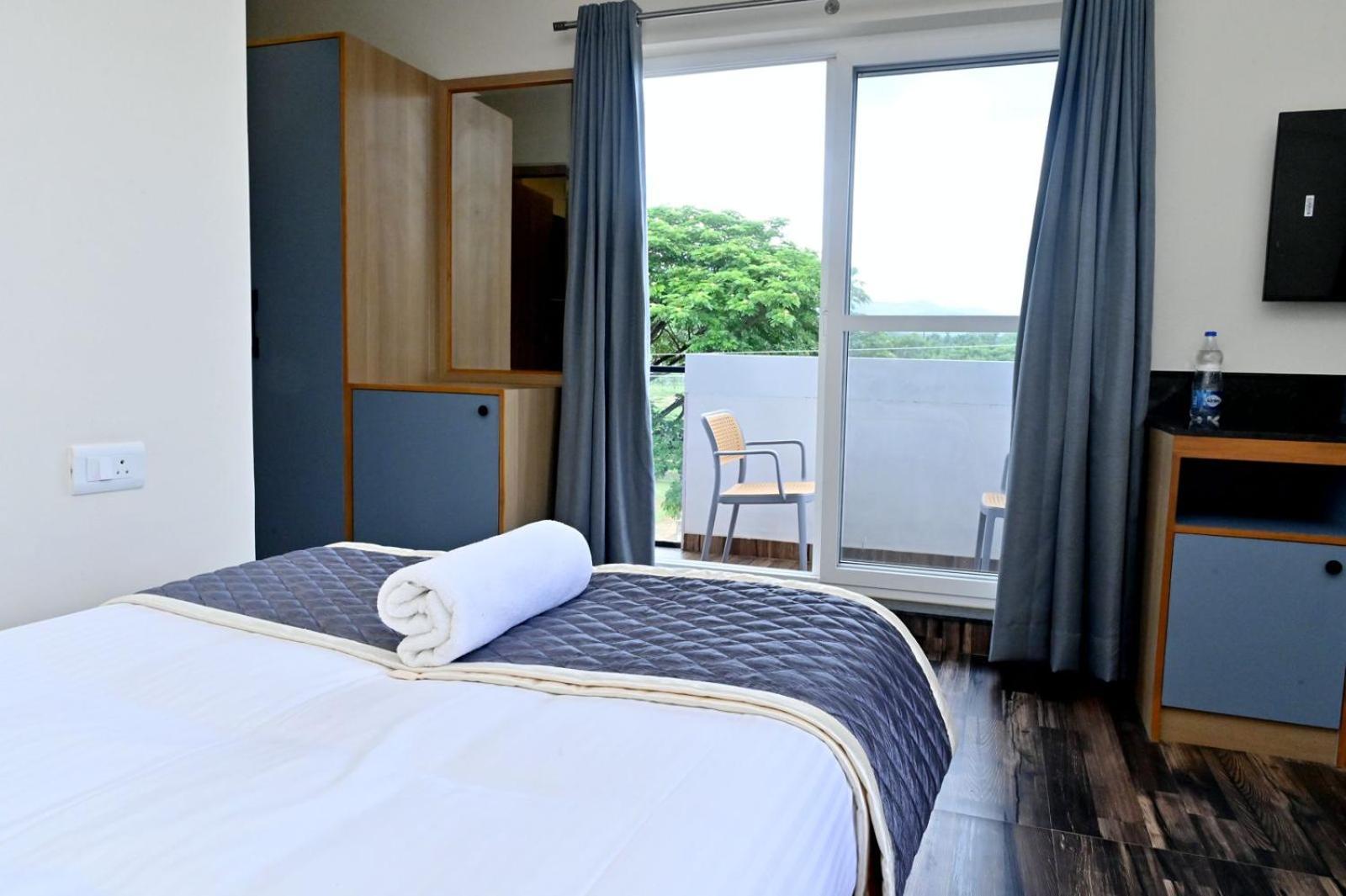Hometown Sharu'S Inn A Luxury Hotel Chikmagalūr 外观 照片